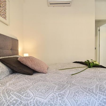 Huerto Del Conde Apartment Малага Екстериор снимка