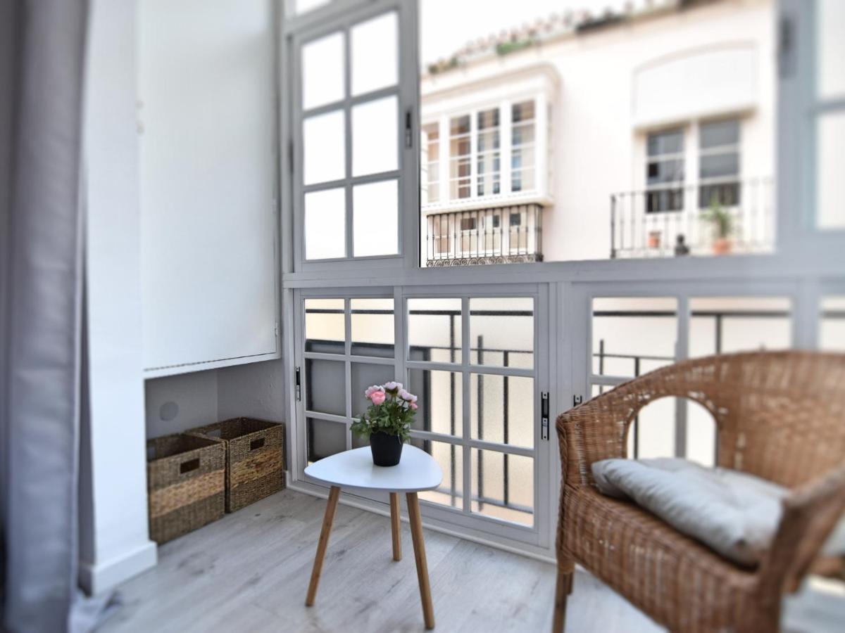 Huerto Del Conde Apartment Малага Екстериор снимка